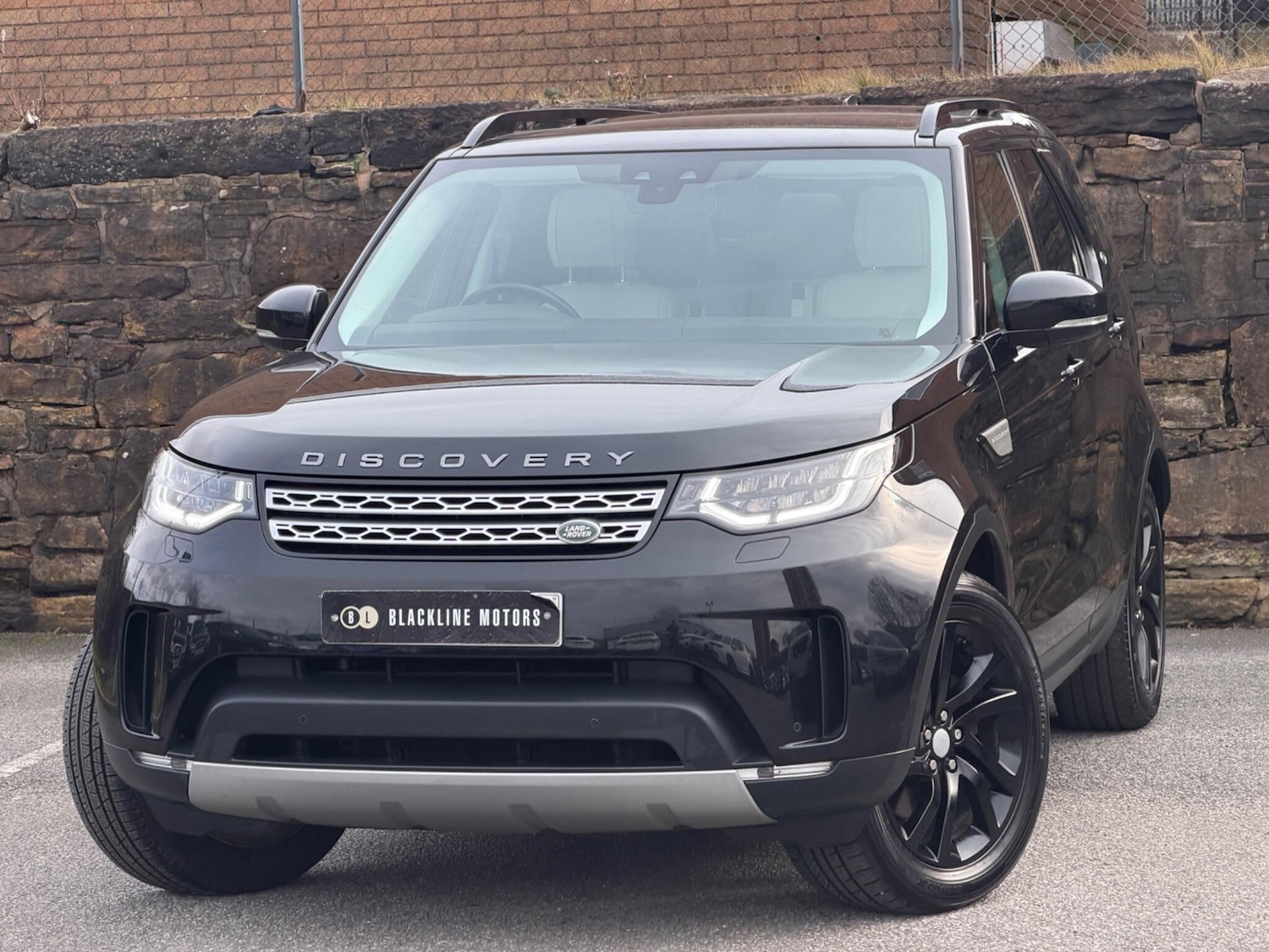 Used Land Rover Discovery 2018 for sale - 77510058: Photo 3