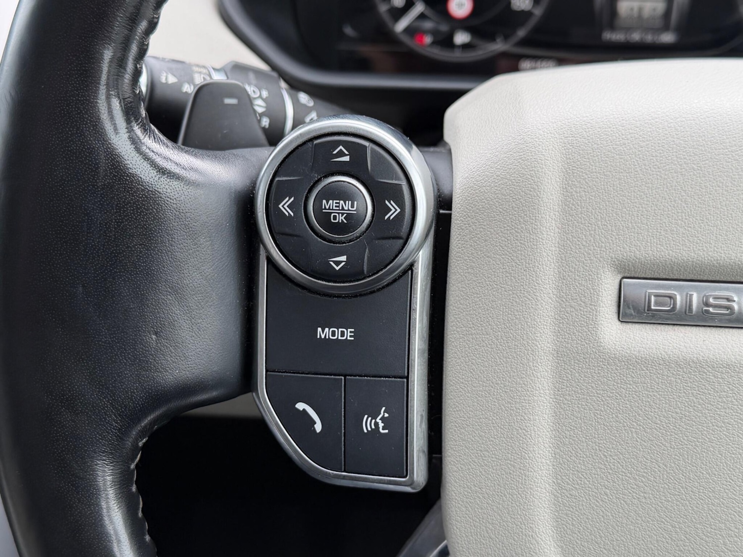 Used Land Rover Discovery 2018 for sale - 77510058: Photo 30