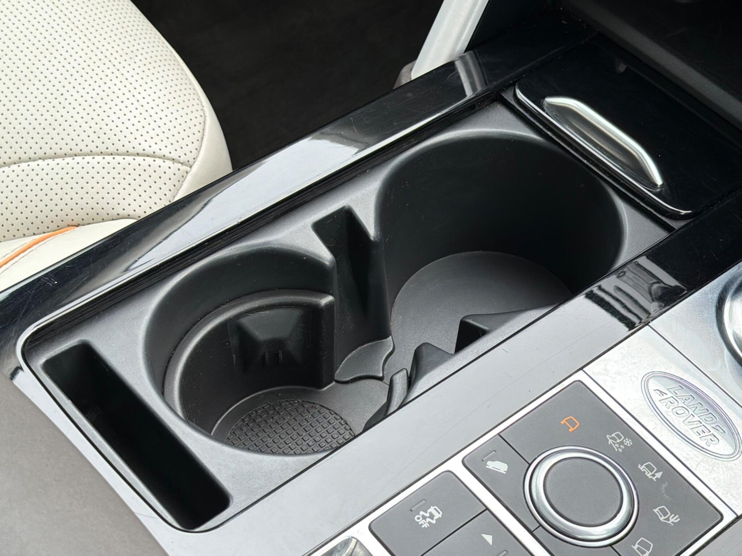 Used Land Rover Discovery 2018 for sale - 77510058: Photo 47