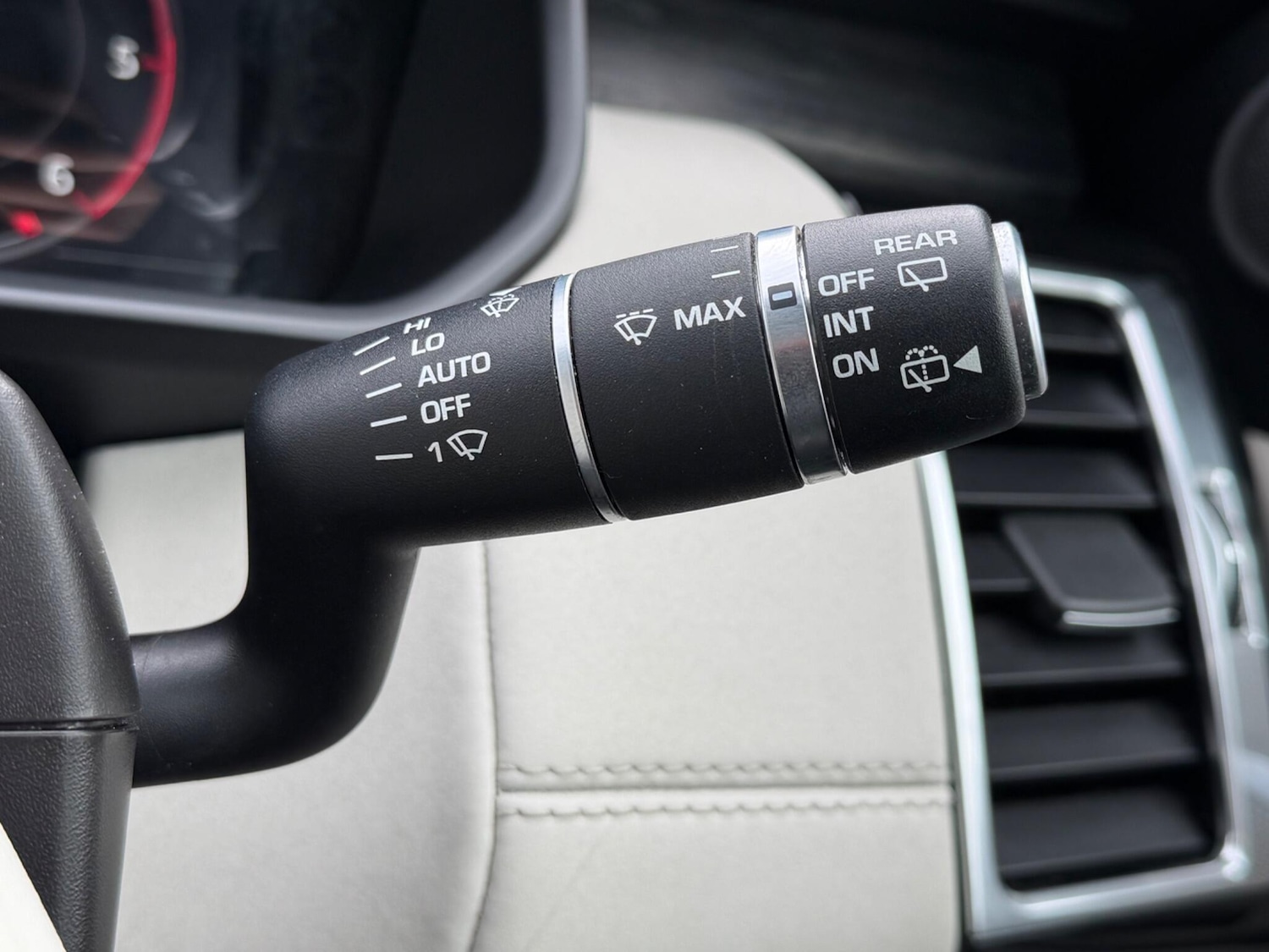 Used Land Rover Discovery 2018 for sale - 77510058: Photo 57