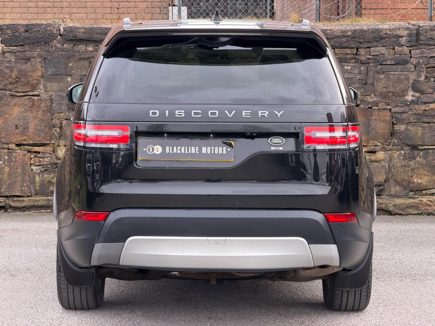 Used Land Rover Discovery 2018 for sale - 77510058: Photo 6