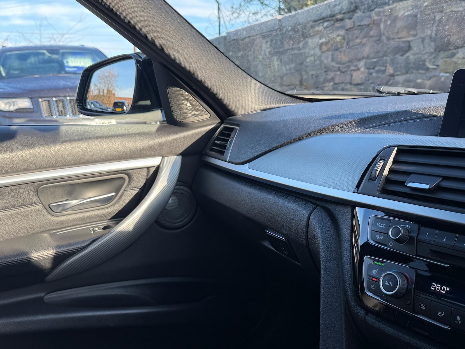 Used BMW 3 Series 2018 for sale - 76485236: Photo 52