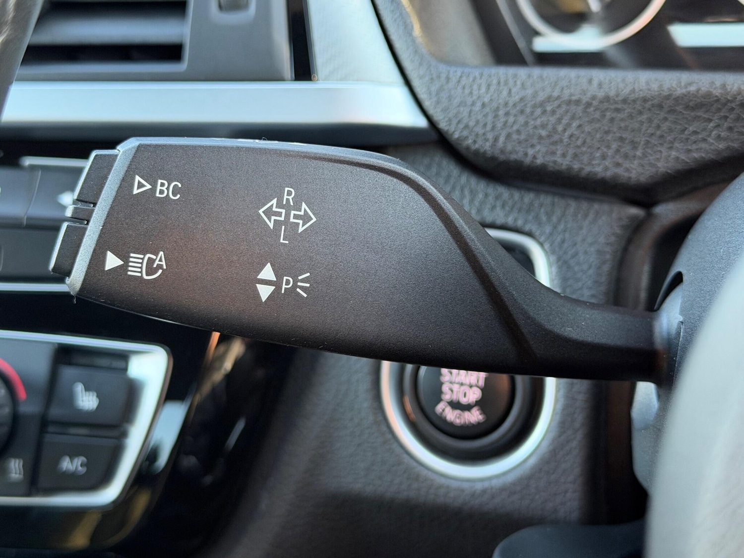 Used BMW 3 Series 2018 for sale - 76485236: Photo 54