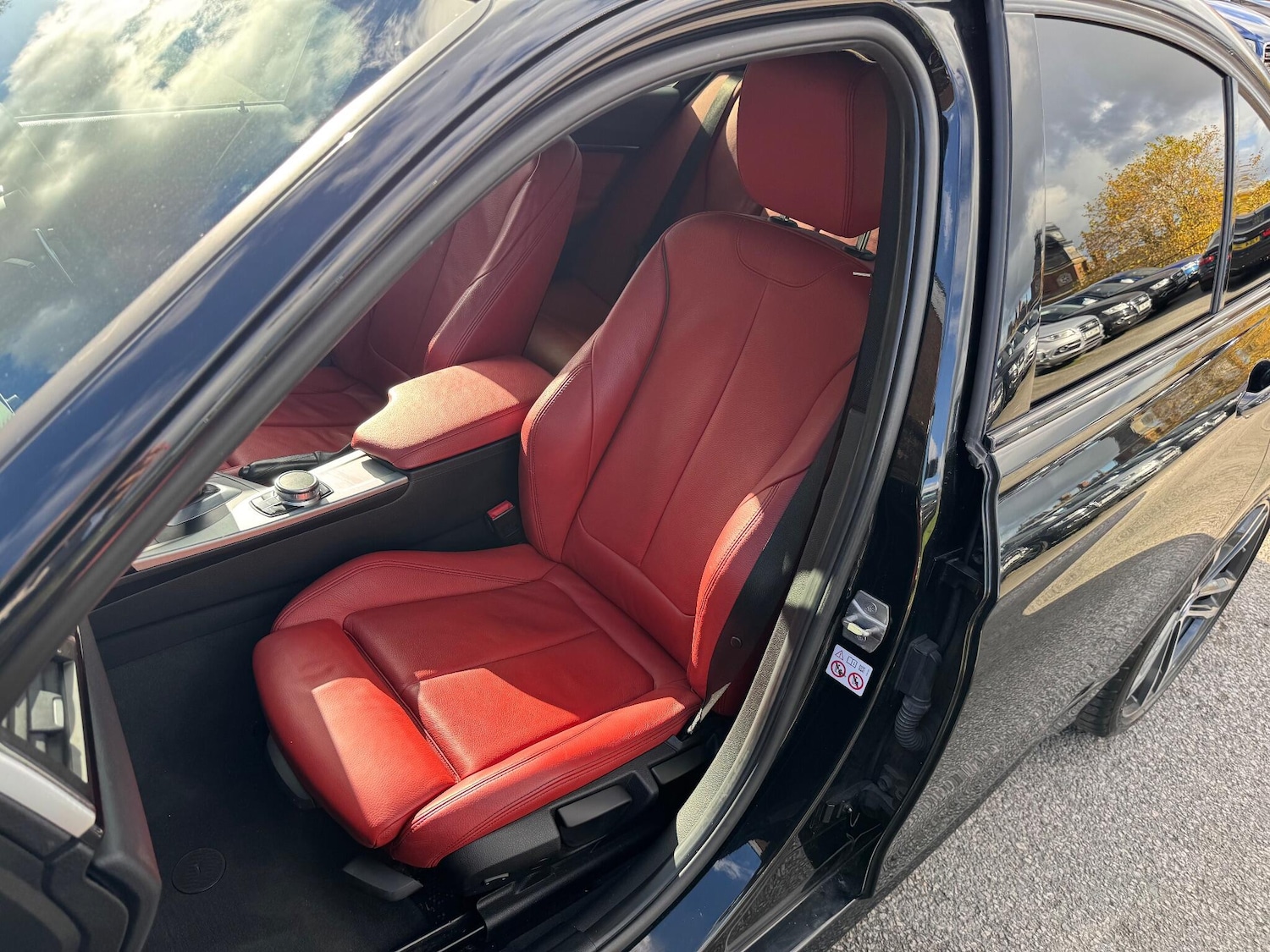 Used BMW 3 Series 2017 for sale - 76349825: Photo 18