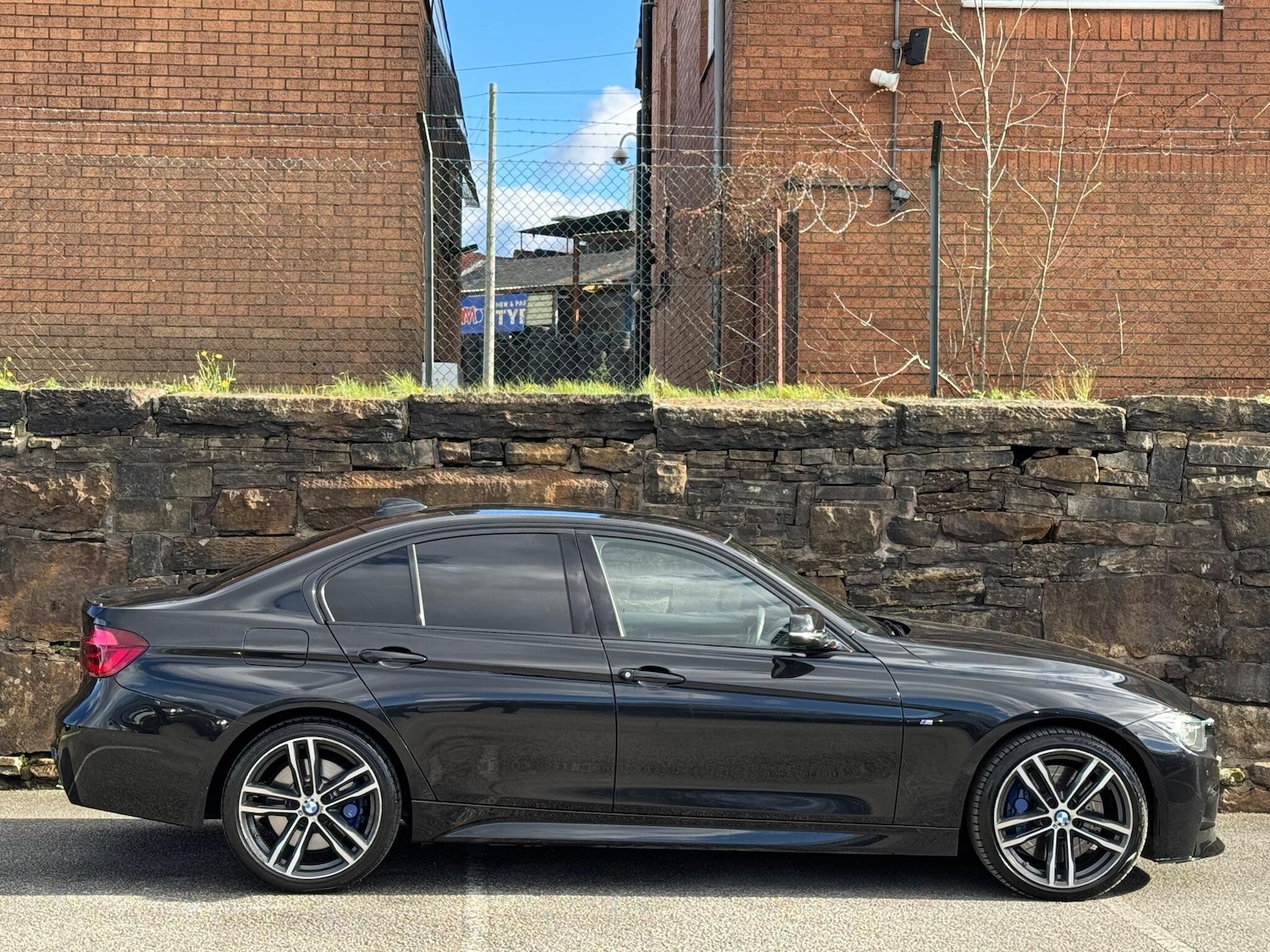 Used BMW 3 Series 2017 for sale - 76349825: Photo 8