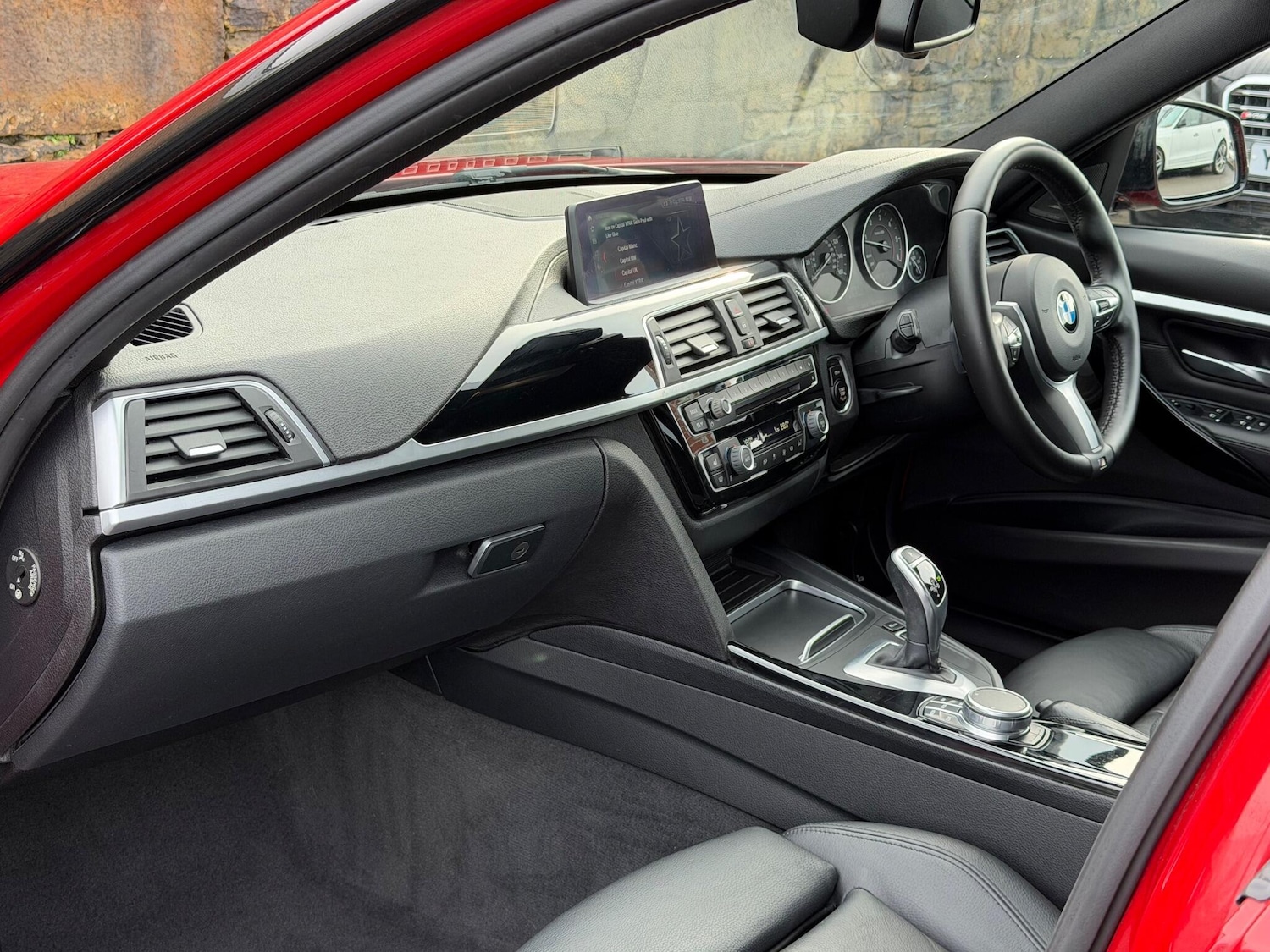 Used BMW 3 Series 2019 for sale - 76337762: Photo 13