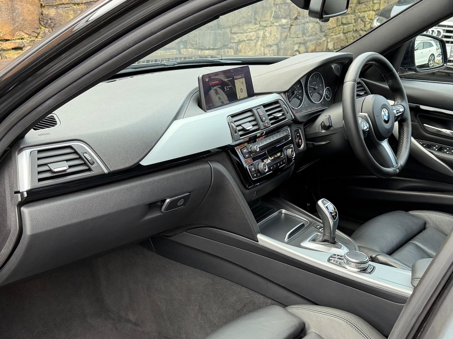 Used BMW 3 Series for sale - 76998916: Photo 13