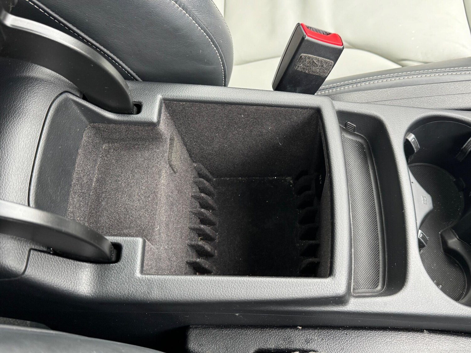 Used Audi SQ5 2015 for sale - 76227929: Photo 46