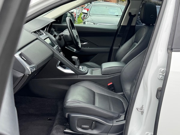 Used Jaguar E-Pace 2018 for sale - 76282593: Photo 16
