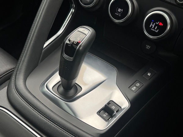 Used Jaguar E-Pace 2018 for sale - 76282593: Photo 41