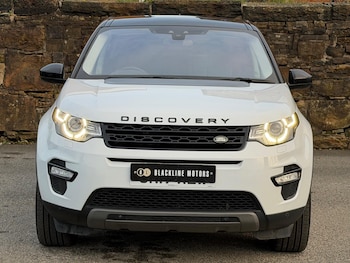 Used Land Rover Discovery Sport 2017 for sale - 76560986: Photo