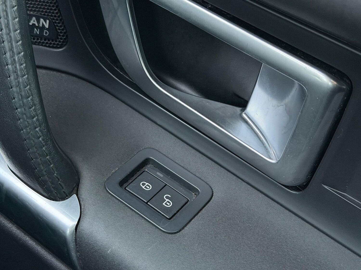 Used Land Rover Discovery Sport 2017 for sale - 76560986: Photo 48