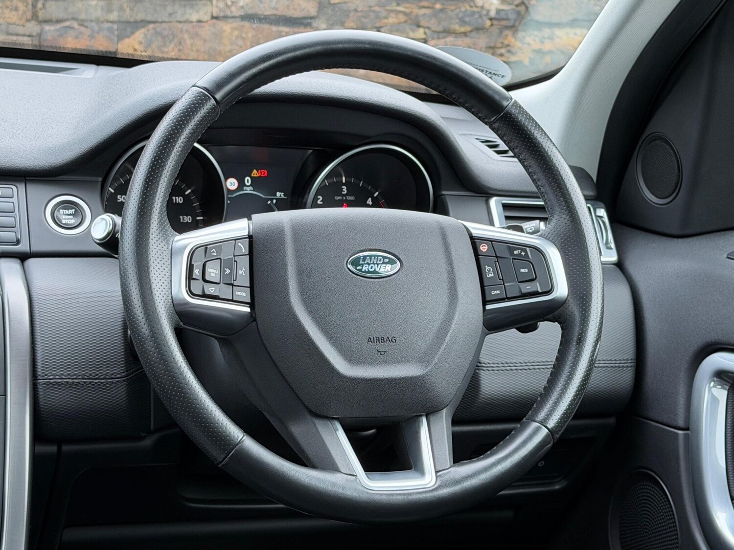 Used Land Rover Discovery Sport 2018 for sale - 76349379: Photo 26