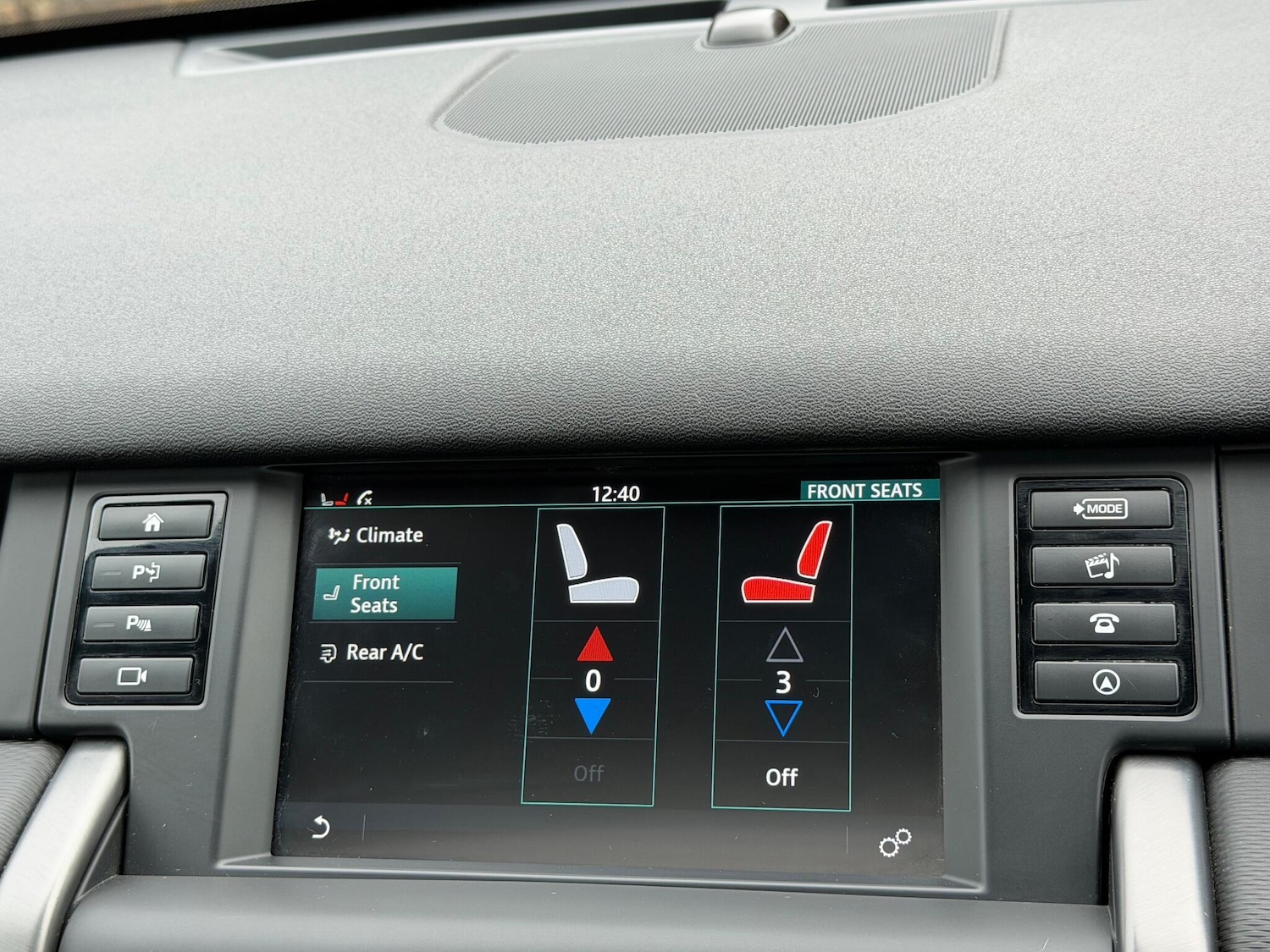 Used Land Rover Discovery Sport 2018 for sale - 76349379: Photo 32