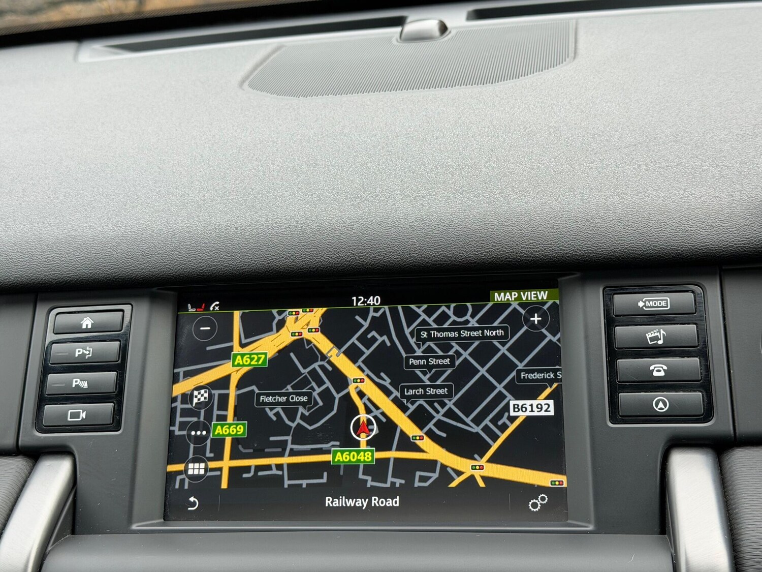 Used Land Rover Discovery Sport 2018 for sale - 76349379: Photo 34