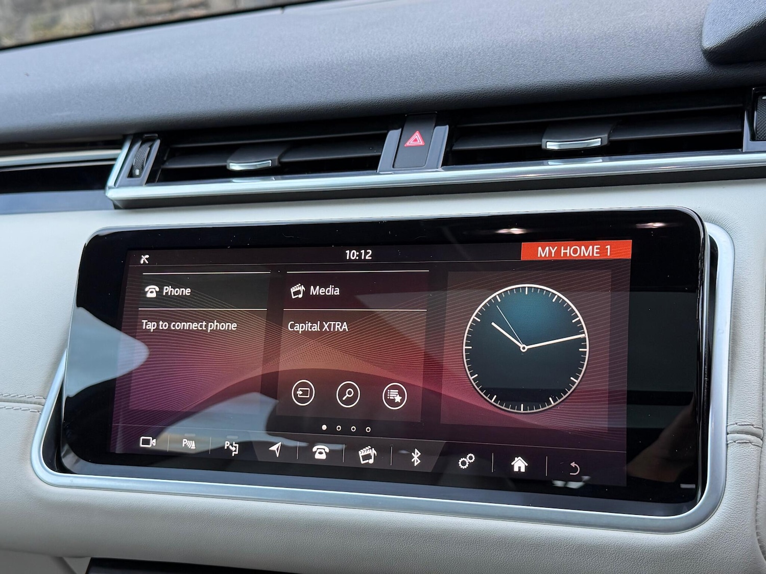 Used Land Rover Range Rover Velar 2018 for sale - 76886096: Photo 37