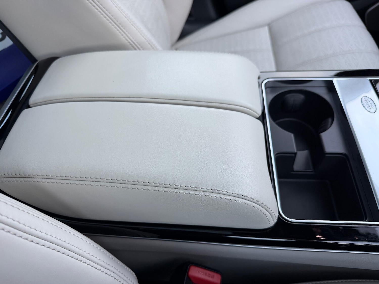 Used Land Rover Range Rover Velar 2018 for sale - 76886096: Photo 47