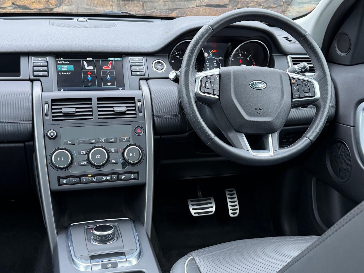 Used Land Rover Discovery Sport 2018 for sale - 76349711: Photo 24