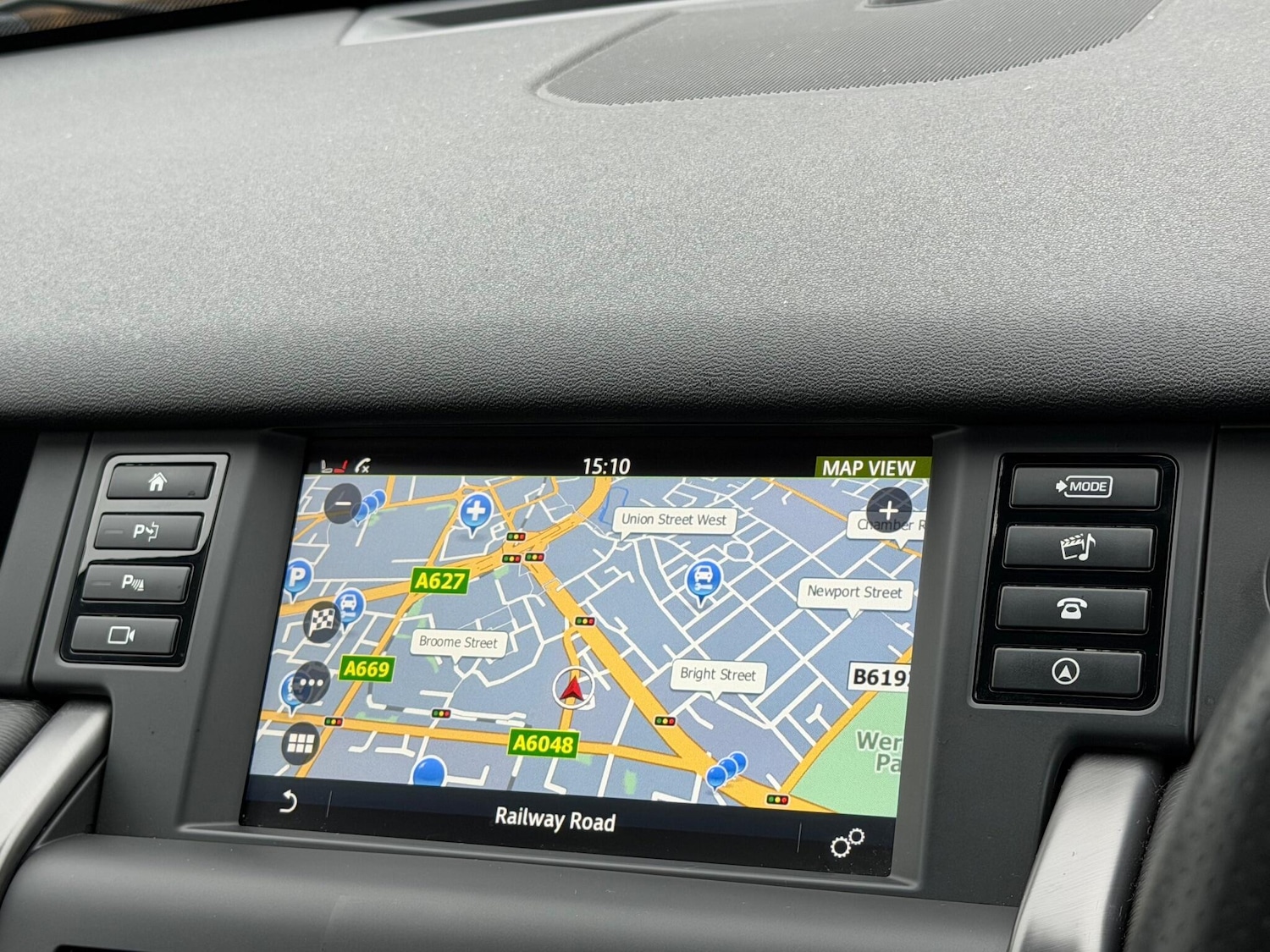 Used Land Rover Discovery Sport 2018 for sale - 76349711: Photo 32