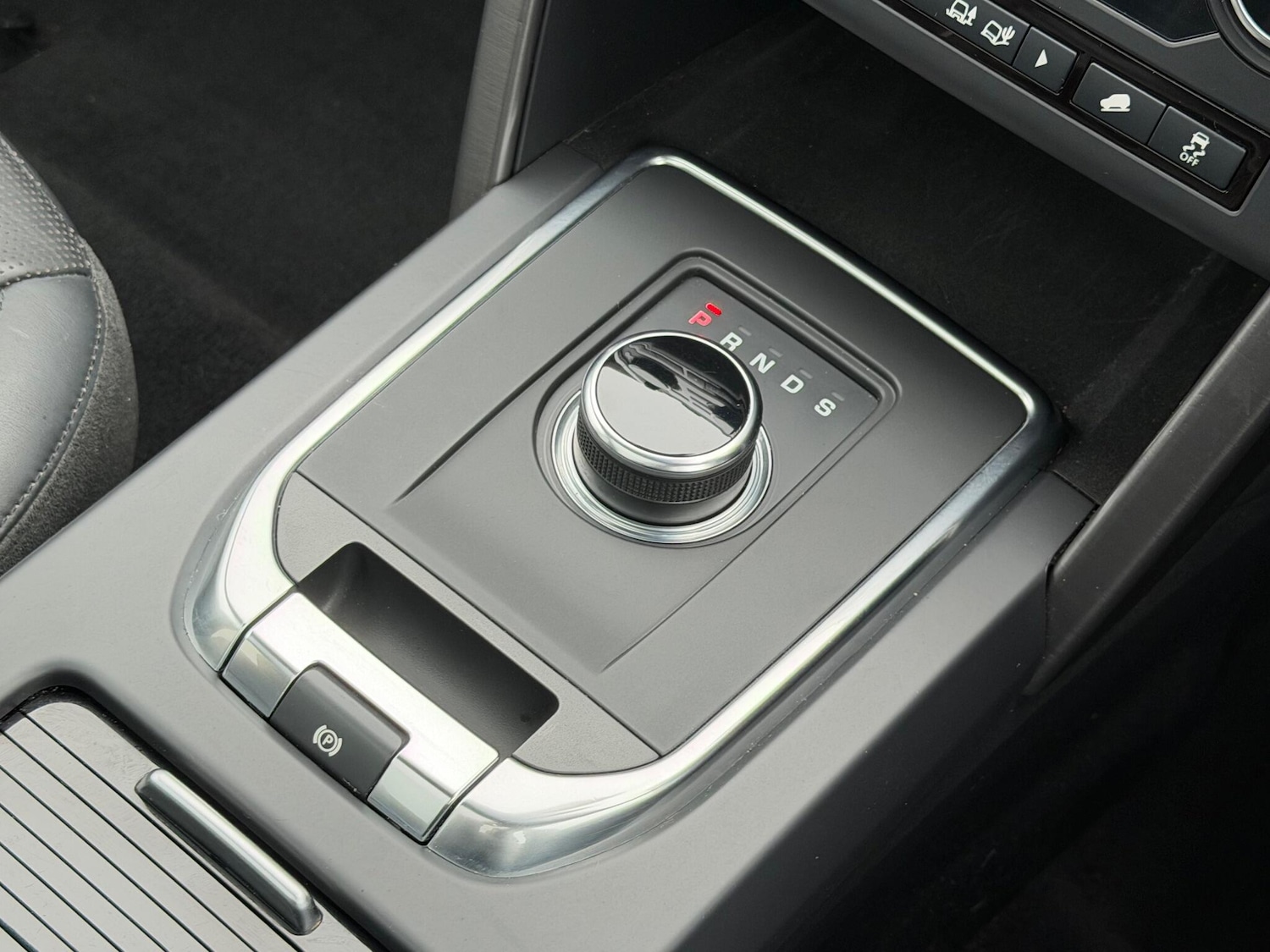 Used Land Rover Discovery Sport 2018 for sale - 76349711: Photo 40