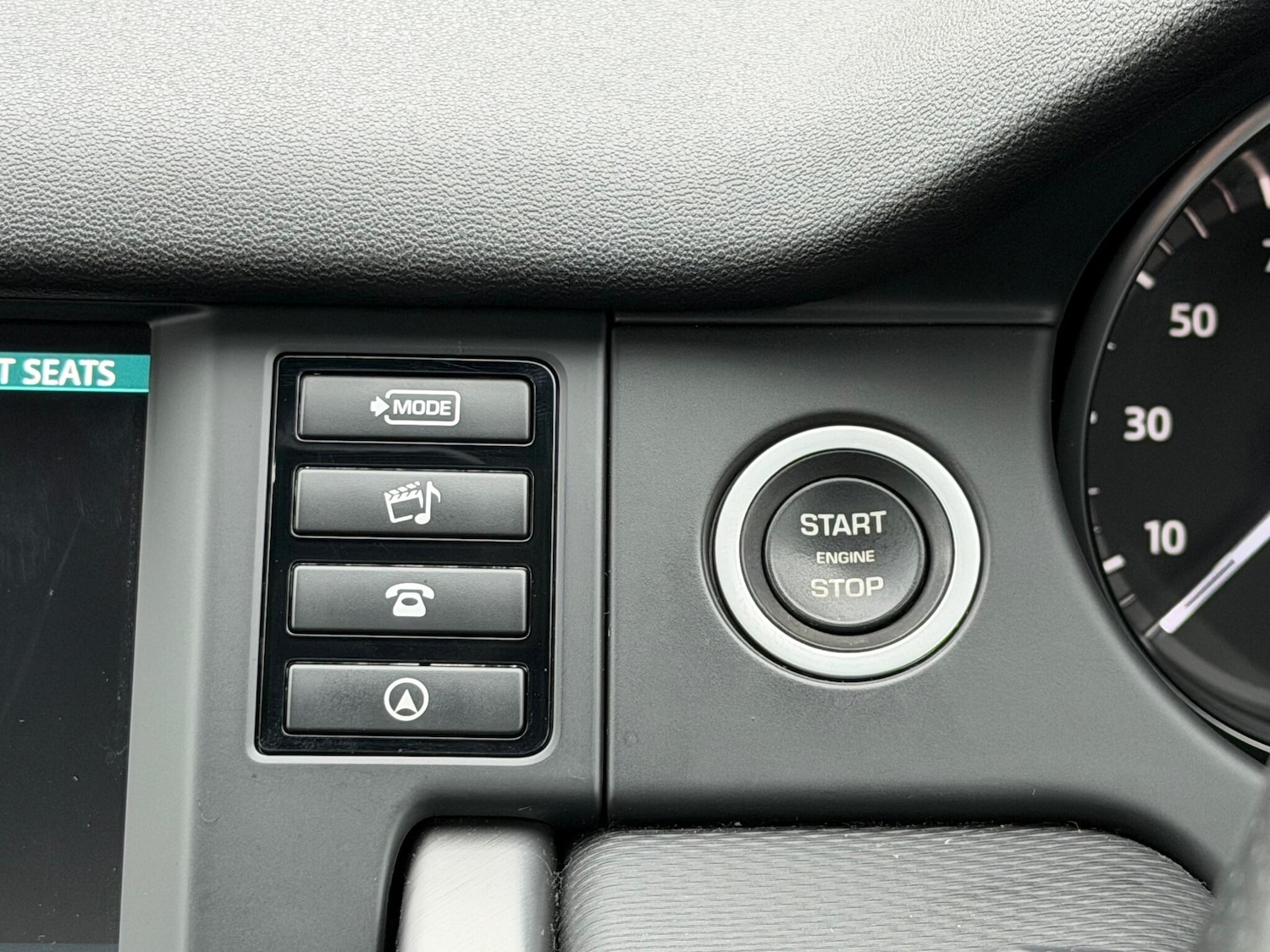 Used Land Rover Discovery Sport 2018 for sale - 76349711: Photo 49