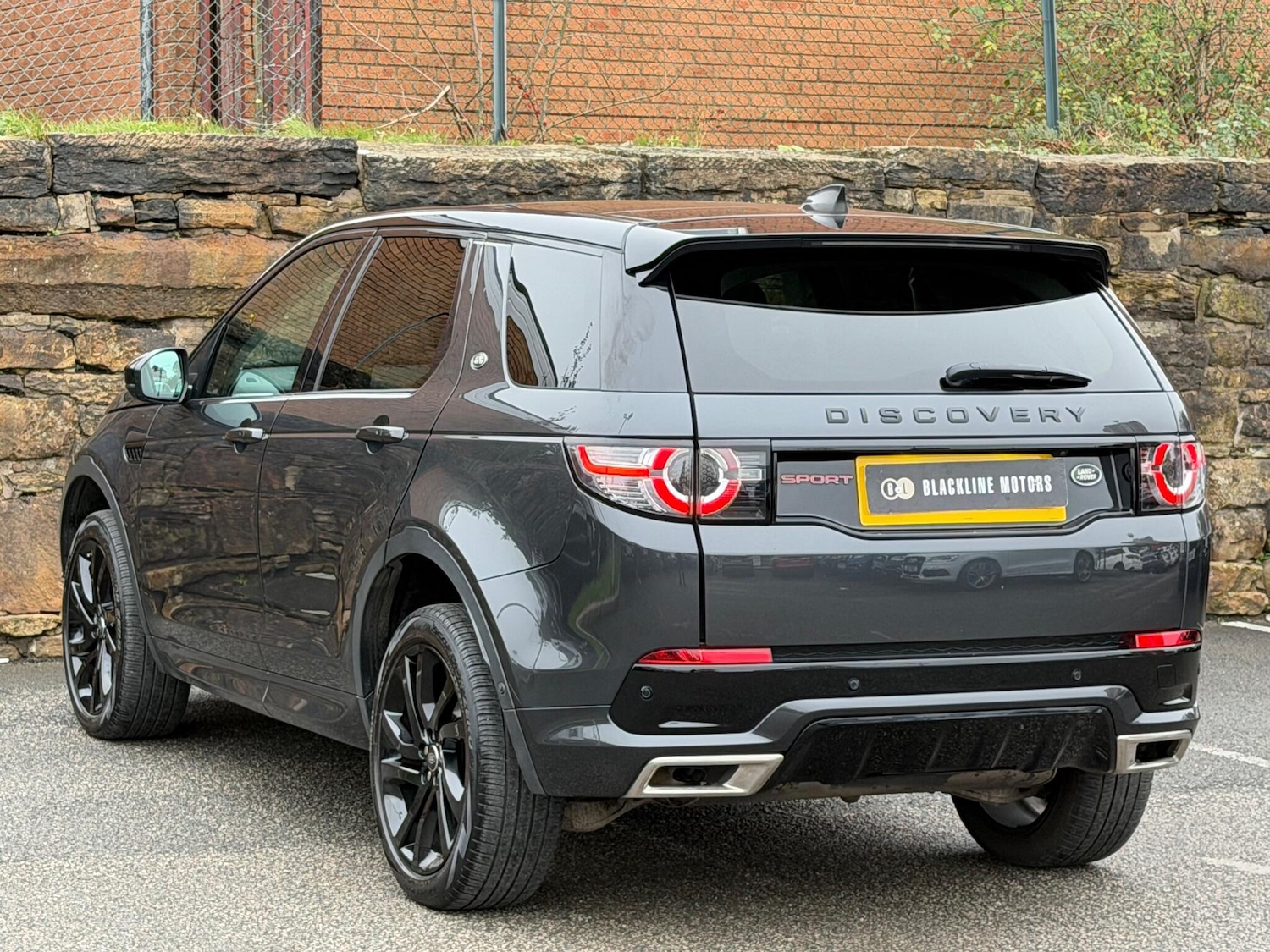 Used Land Rover Discovery Sport 2018 for sale - 76349711: Photo 5
