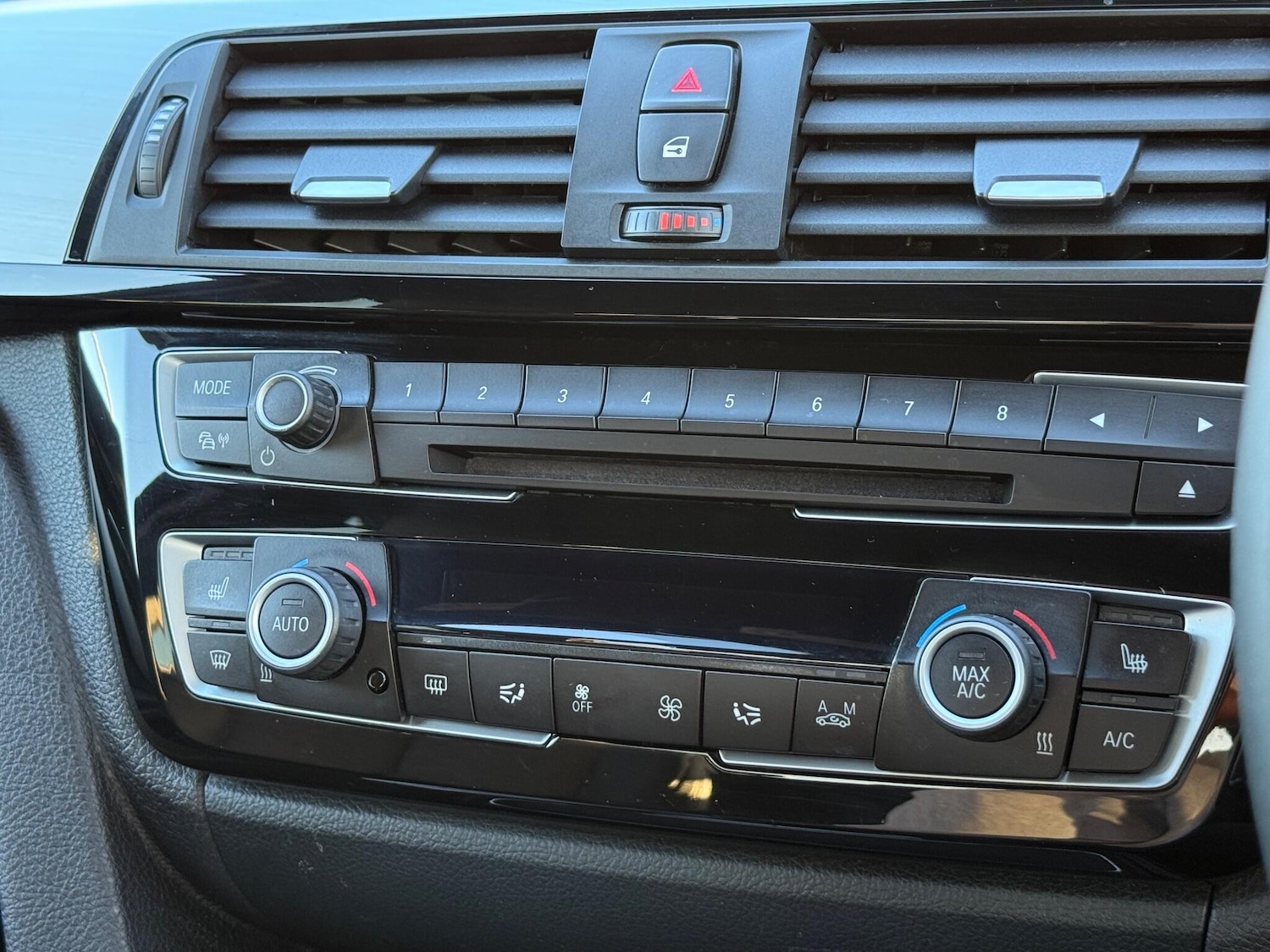 Used BMW 3 Series 2017 for sale - 76161055: Photo 37