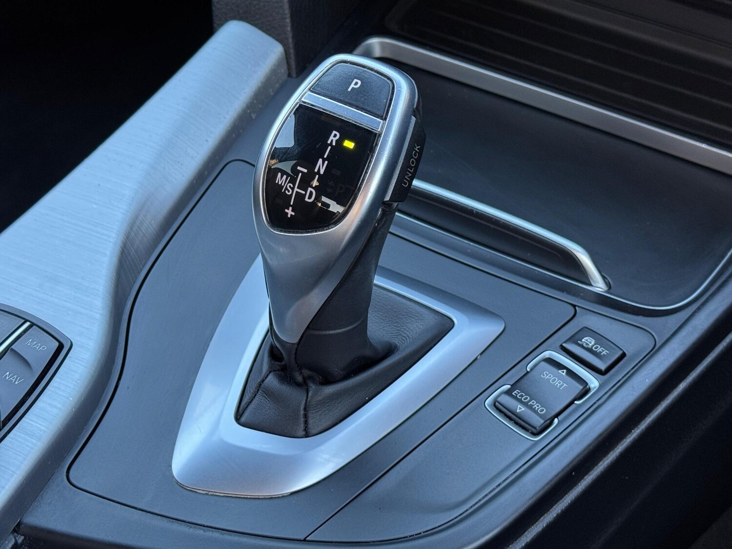 Used BMW 3 Series 2017 for sale - 76161055: Photo 41