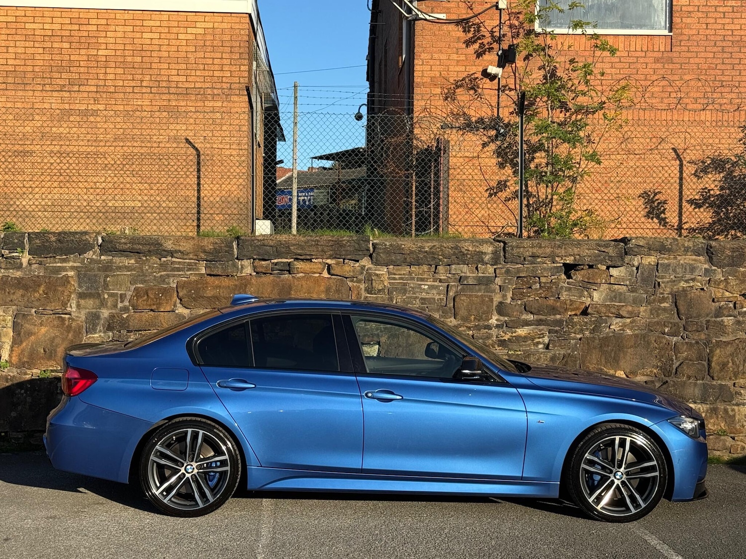 Used BMW 3 Series 2017 for sale - 76161055: Photo 7