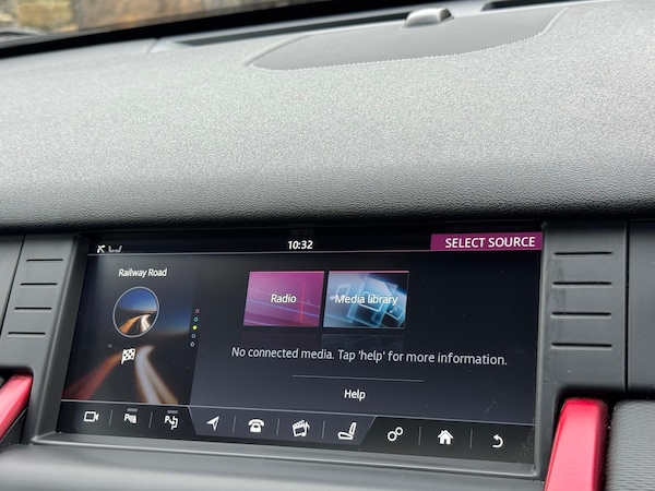 Used Land Rover Discovery Sport 2017 for sale - 76239391: Photo 32