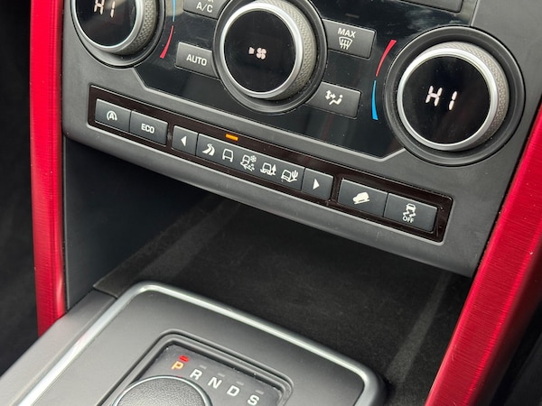 Used Land Rover Discovery Sport 2017 for sale - 76239391: Photo 41