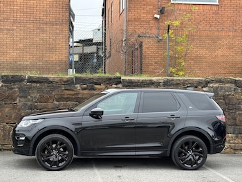 Used Land Rover Discovery Sport 2017 for sale - 76239391: Photo 4