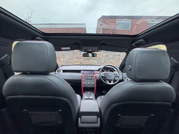 Used Land Rover Discovery Sport 2017 for sale - 76239391: Photo 9