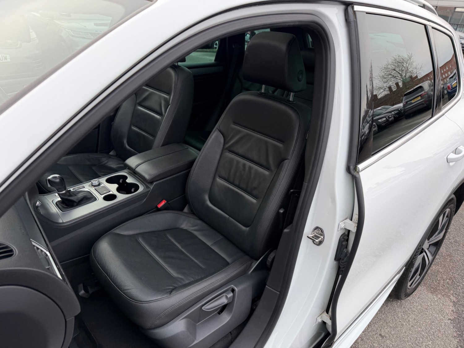 Used Volkswagen Touareg 2015 for sale - 77242287: Photo 18