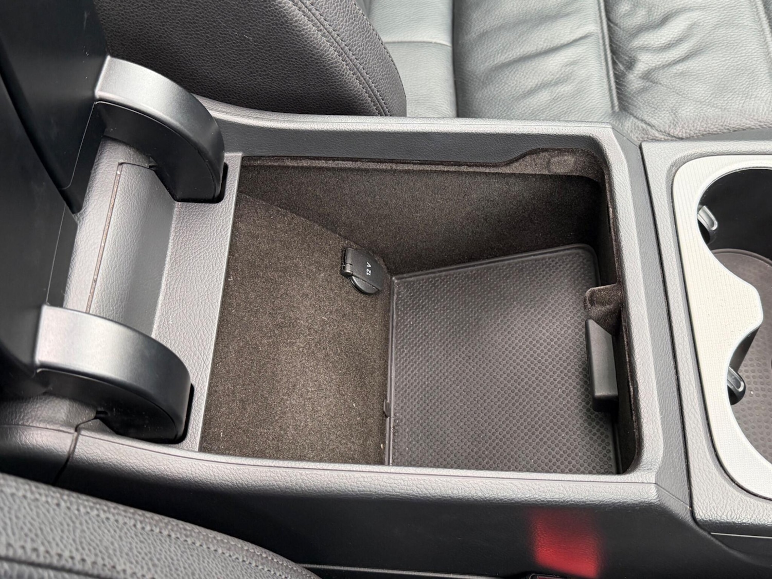 Used Volkswagen Touareg 2015 for sale - 77242287: Photo 48