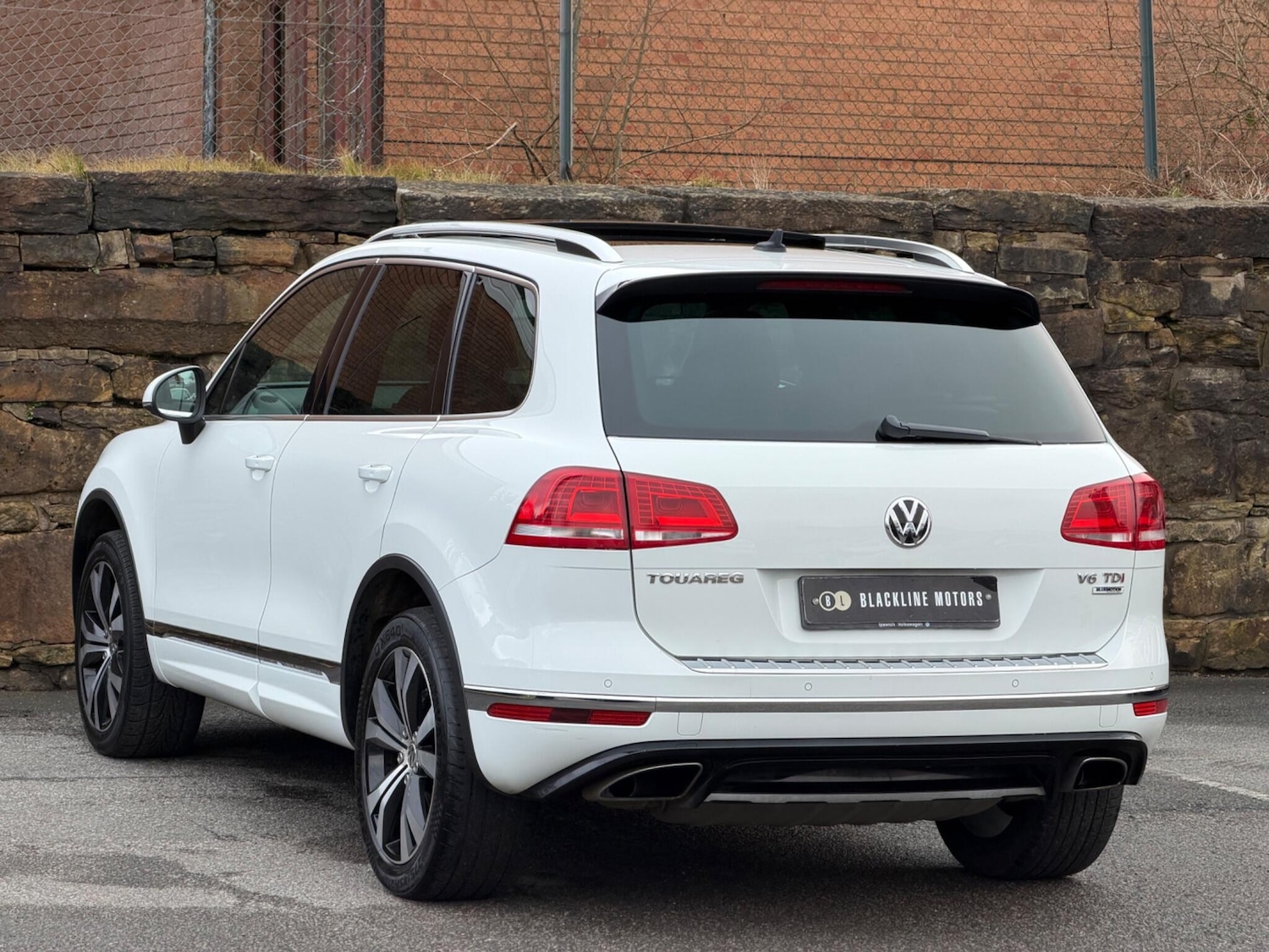 Used Volkswagen Touareg 2015 for sale - 77242287: Photo 5