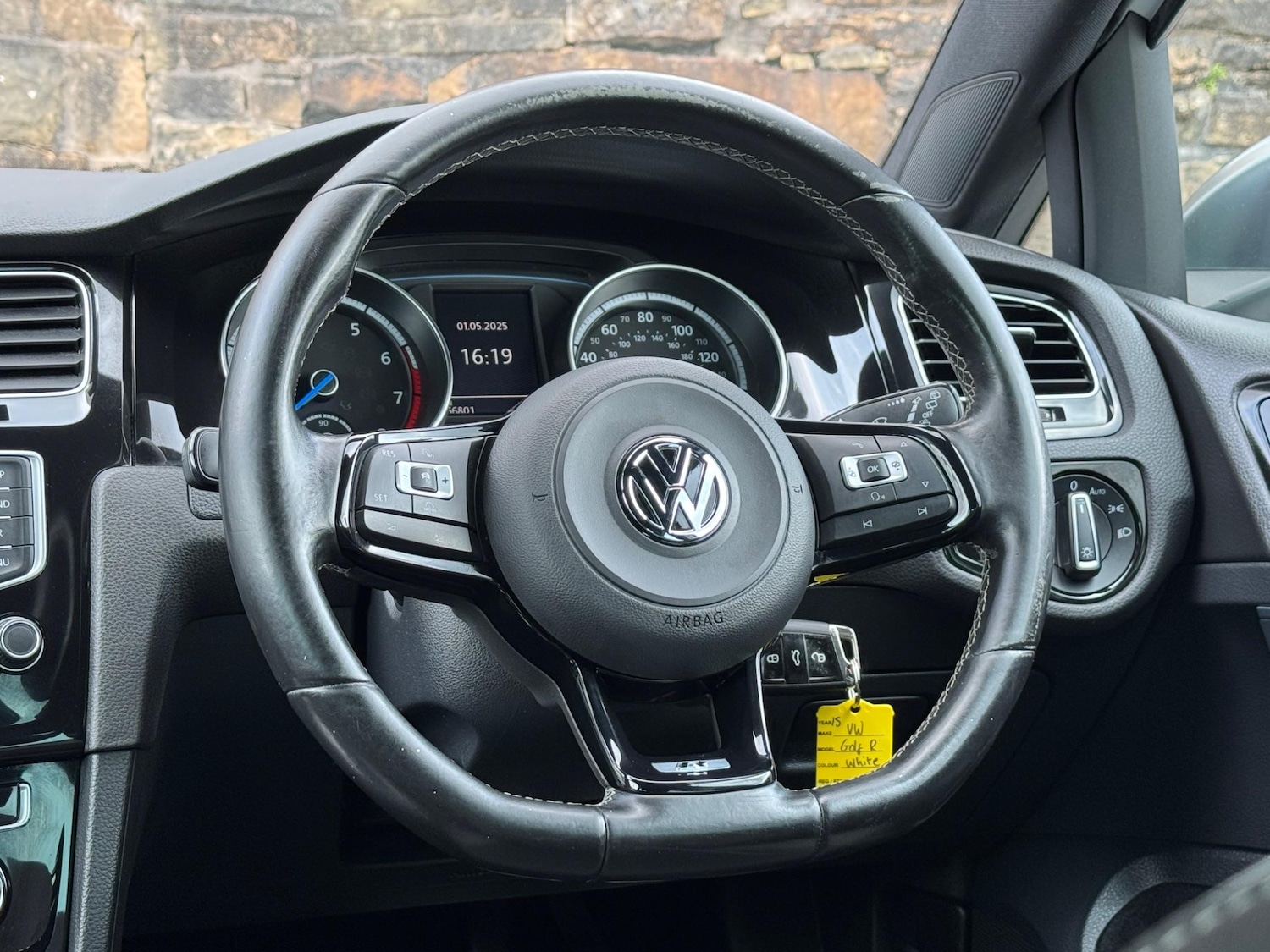 Used Volkswagen Golf 2015 for sale - 77377661: Photo 25