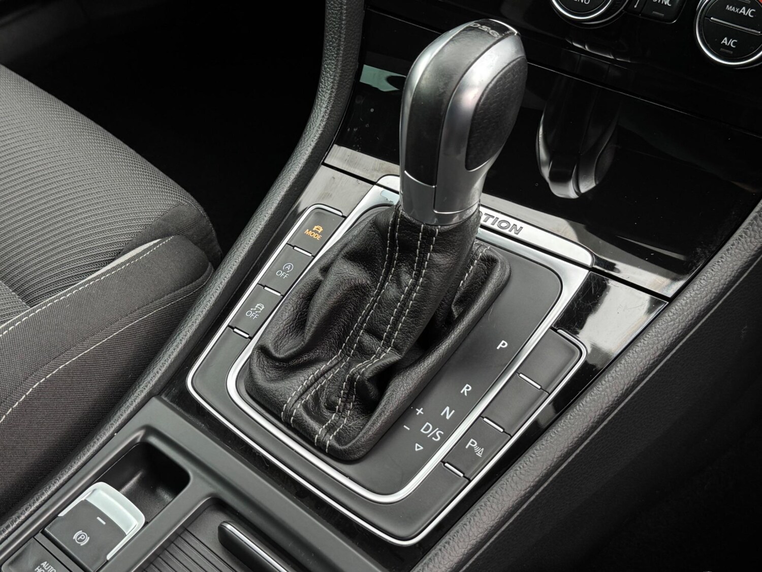 Used Volkswagen Golf 2015 for sale - 77377661: Photo 42