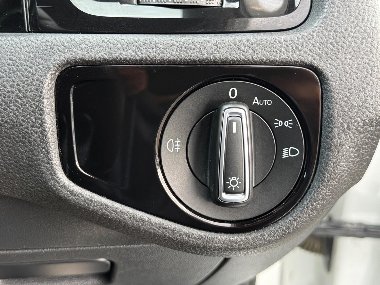 Used Volkswagen Golf 2015 for sale - 77377661: Photo 51