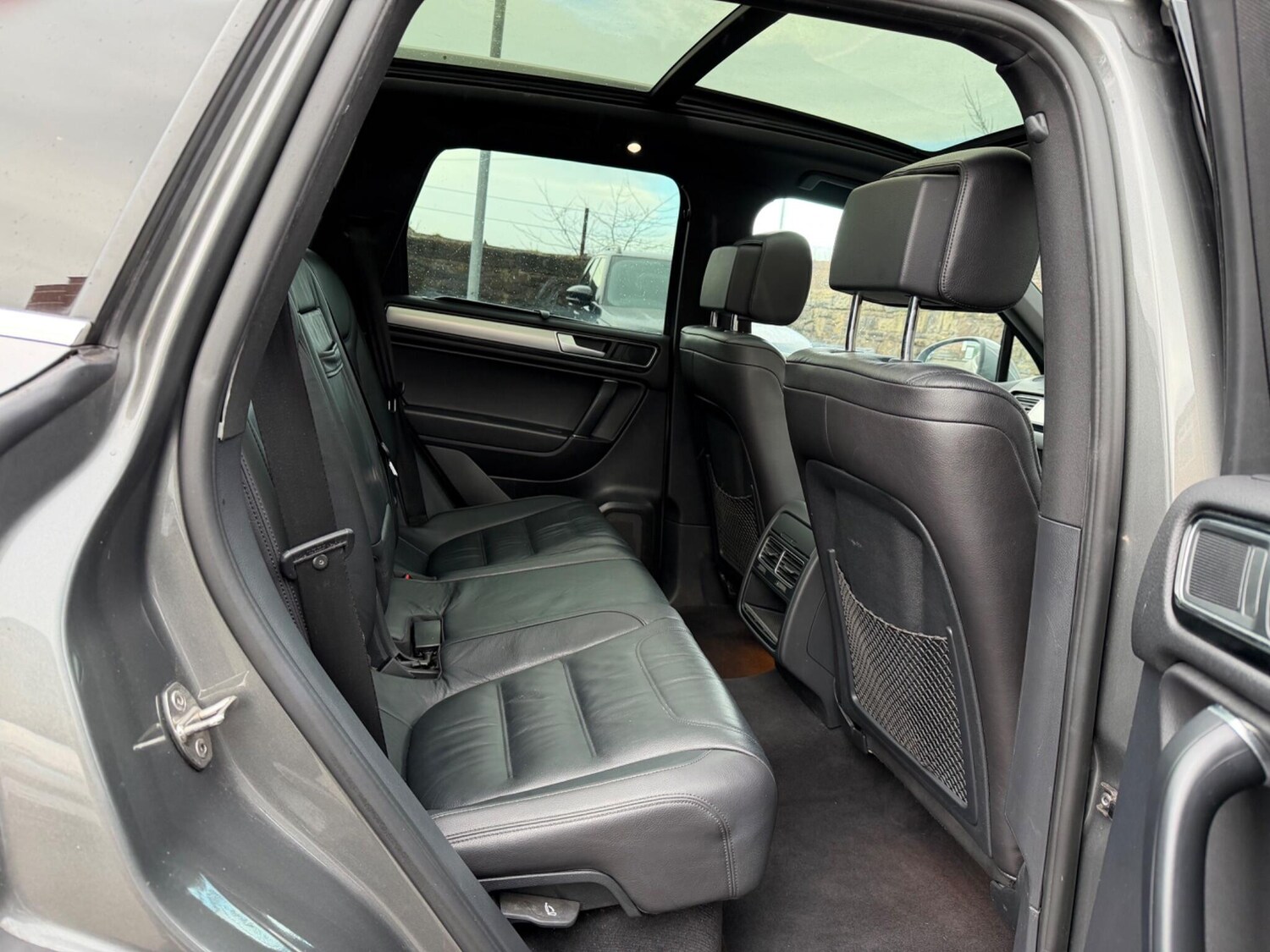 Used Volkswagen Touareg 2016 for sale - 77345671: Photo 21