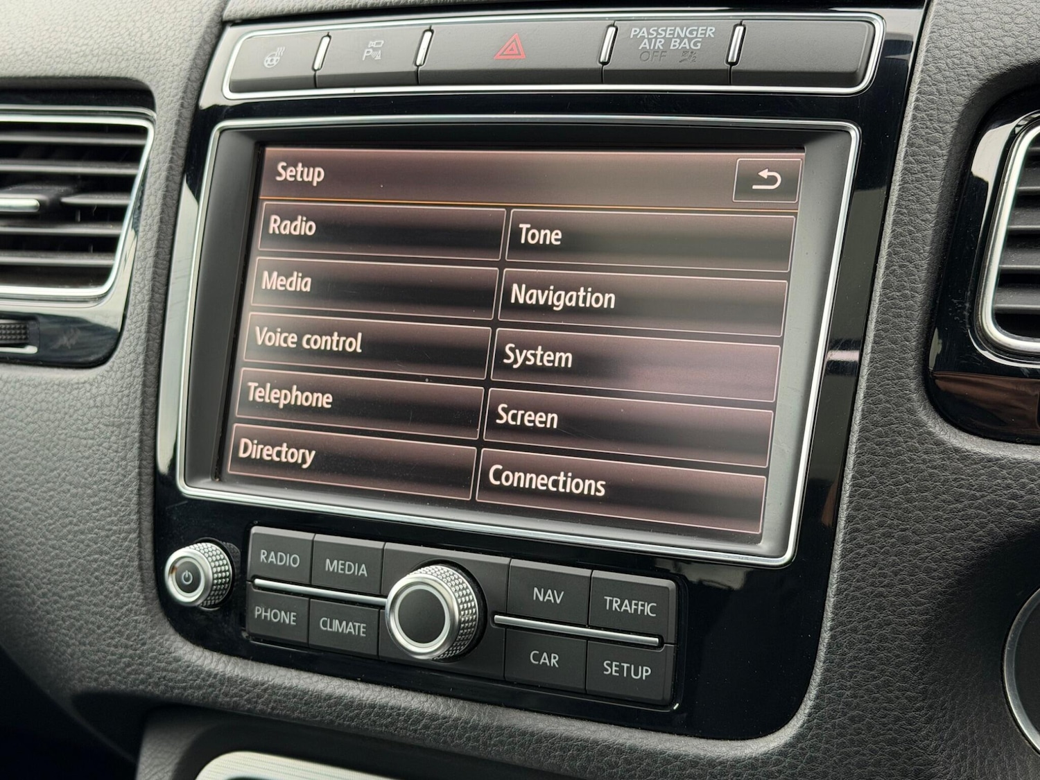 Used Volkswagen Touareg 2016 for sale - 77345671: Photo 38