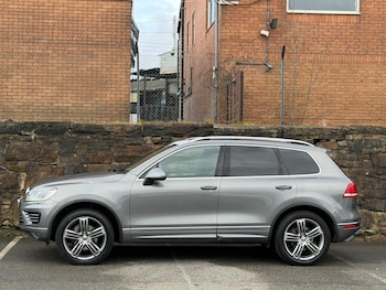 Used Volkswagen Touareg 2016 for sale - 77345671: Photo