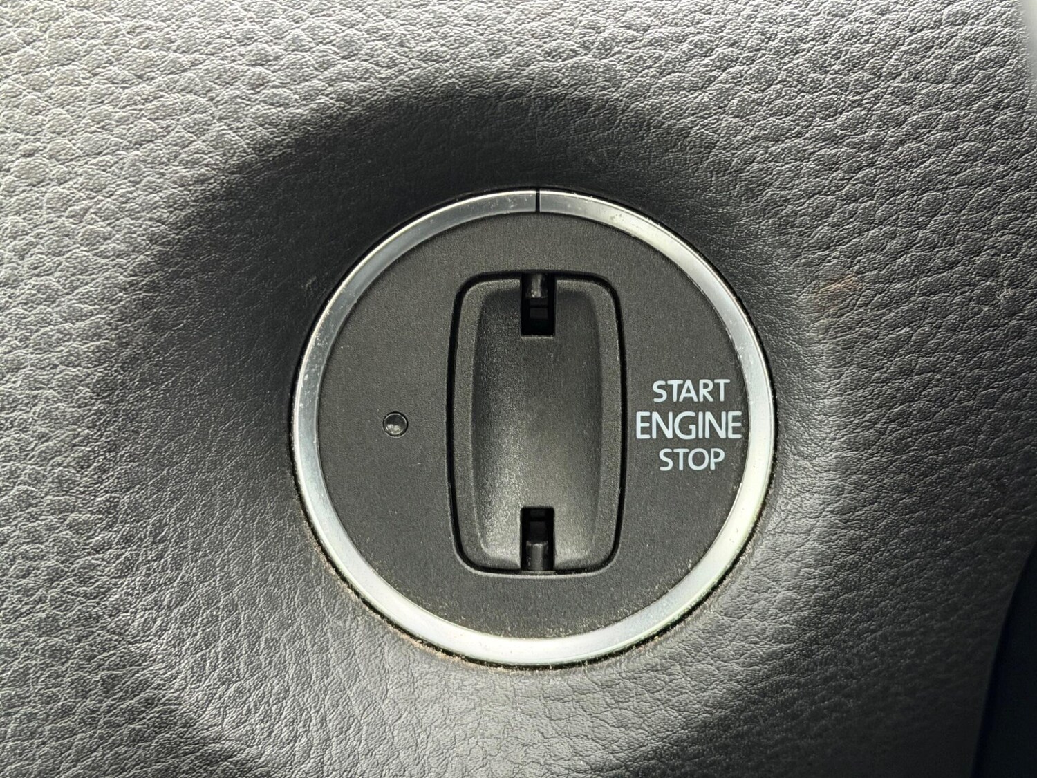 Used Volkswagen Touareg 2016 for sale - 77345671: Photo 51