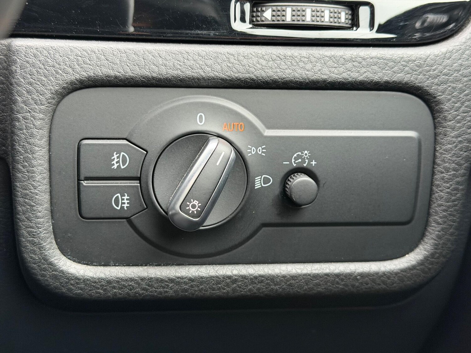 Used Volkswagen Touareg 2016 for sale - 77345671: Photo 54