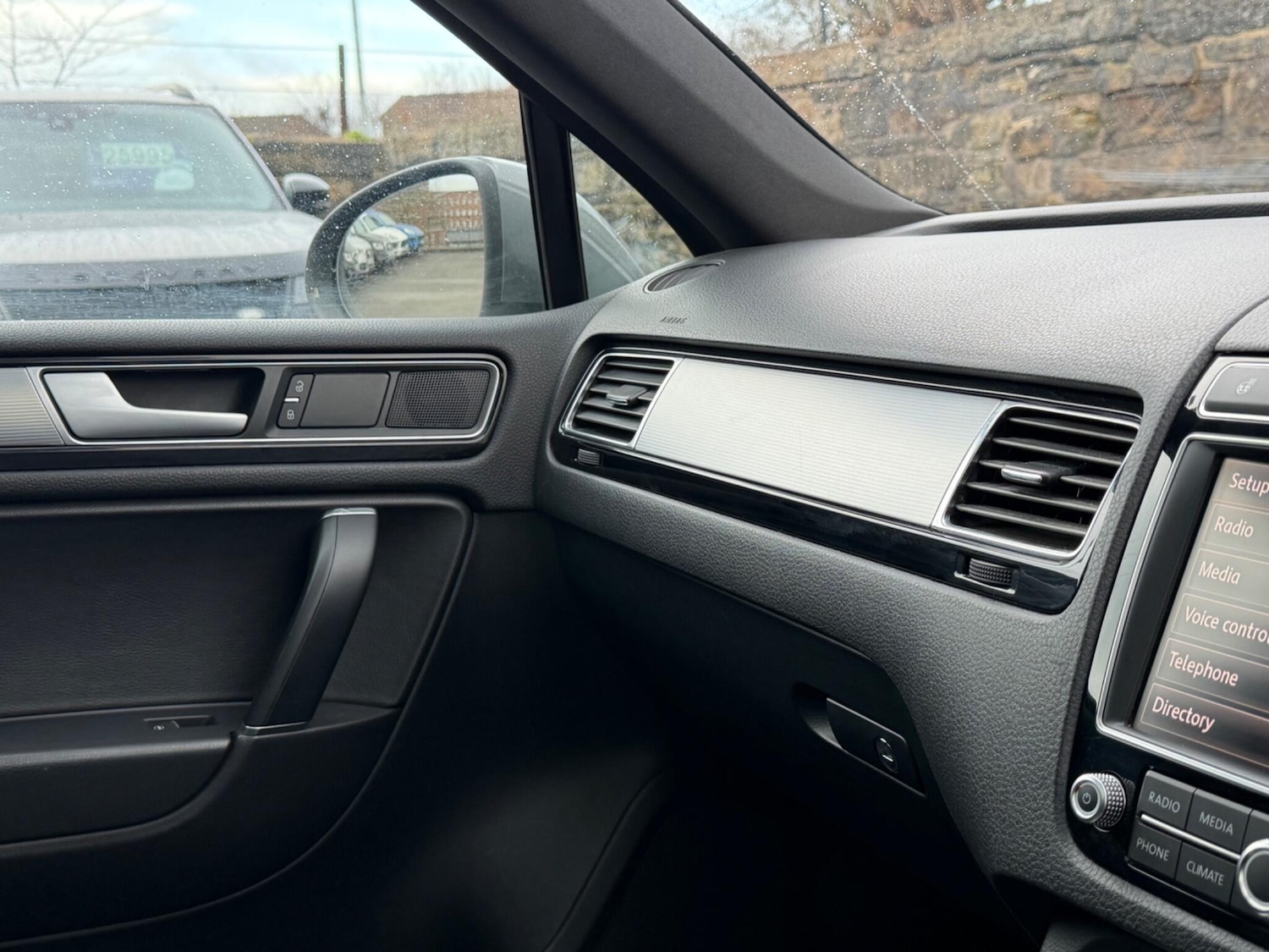 Used Volkswagen Touareg 2016 for sale - 77345671: Photo 57