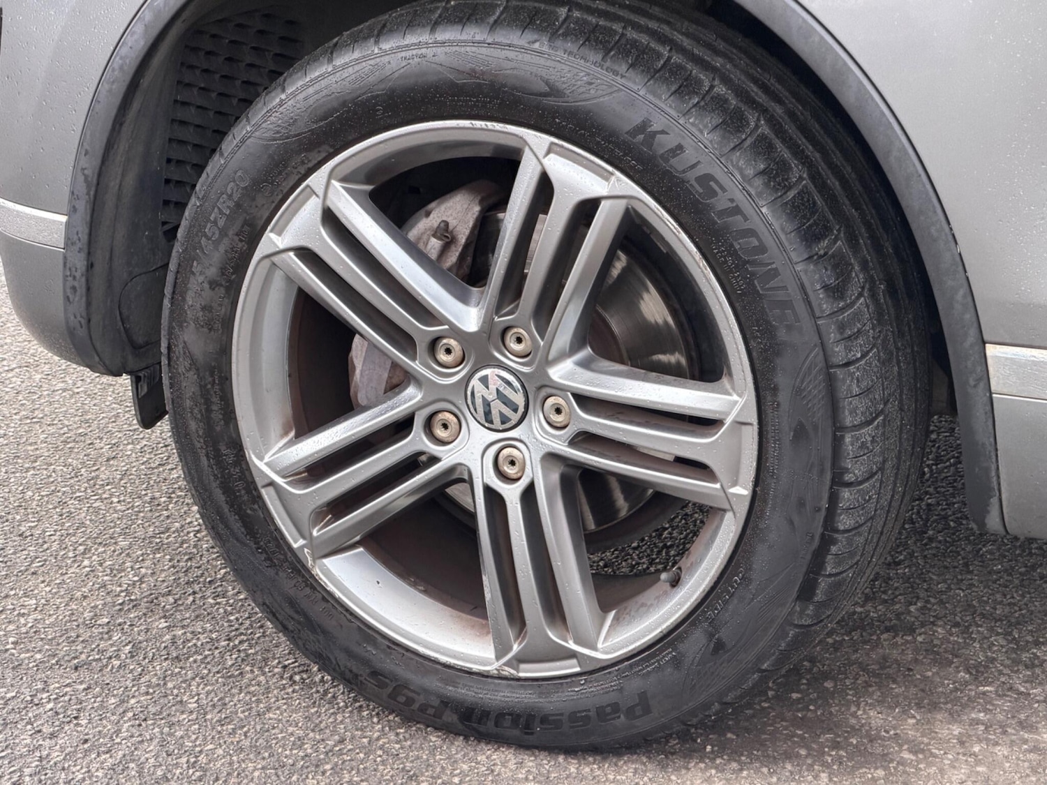 Used Volkswagen Touareg 2016 for sale - 77345671: Photo 62