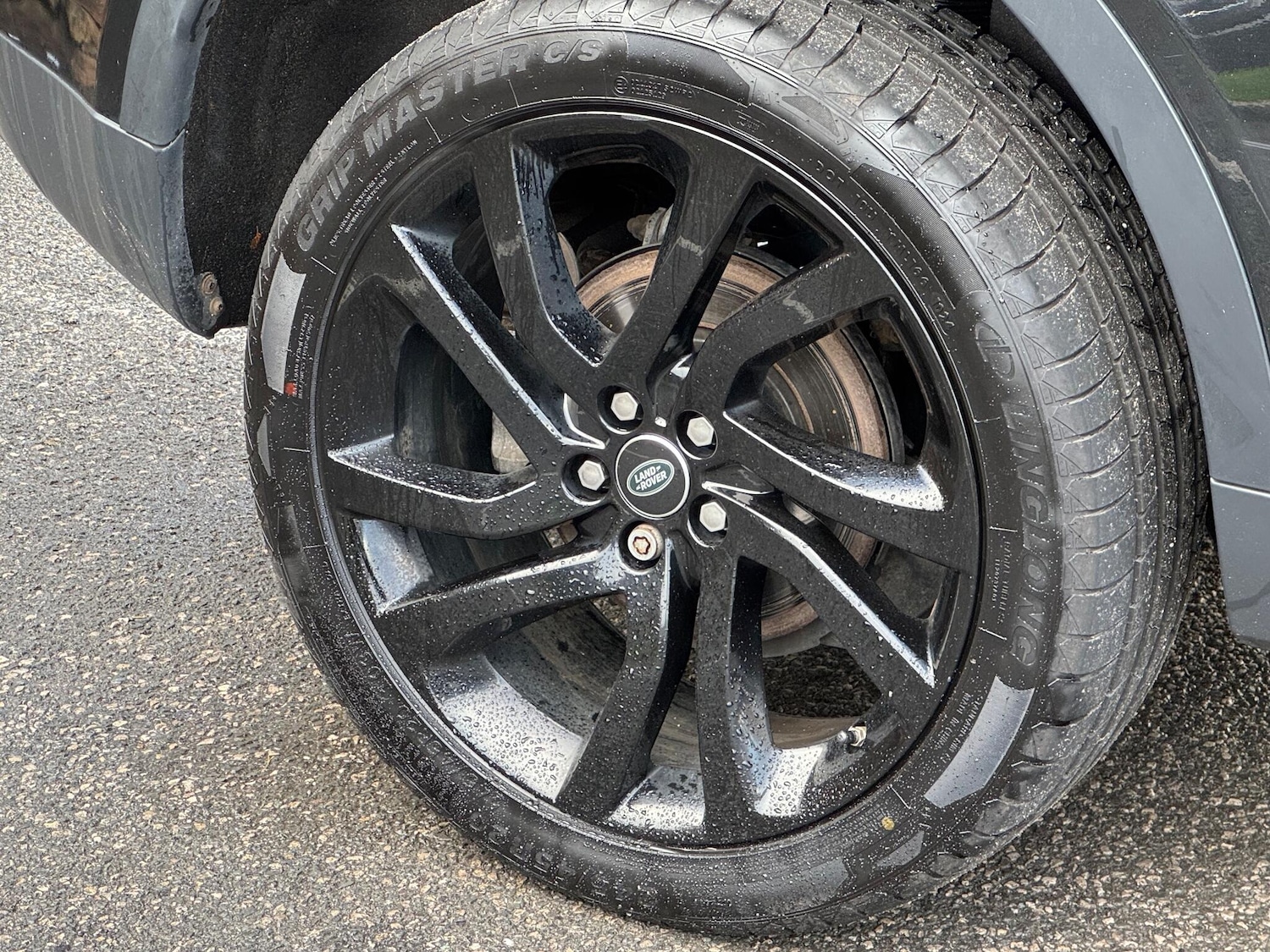 Used Land Rover Discovery Sport 2017 for sale - 76336921: Photo 24