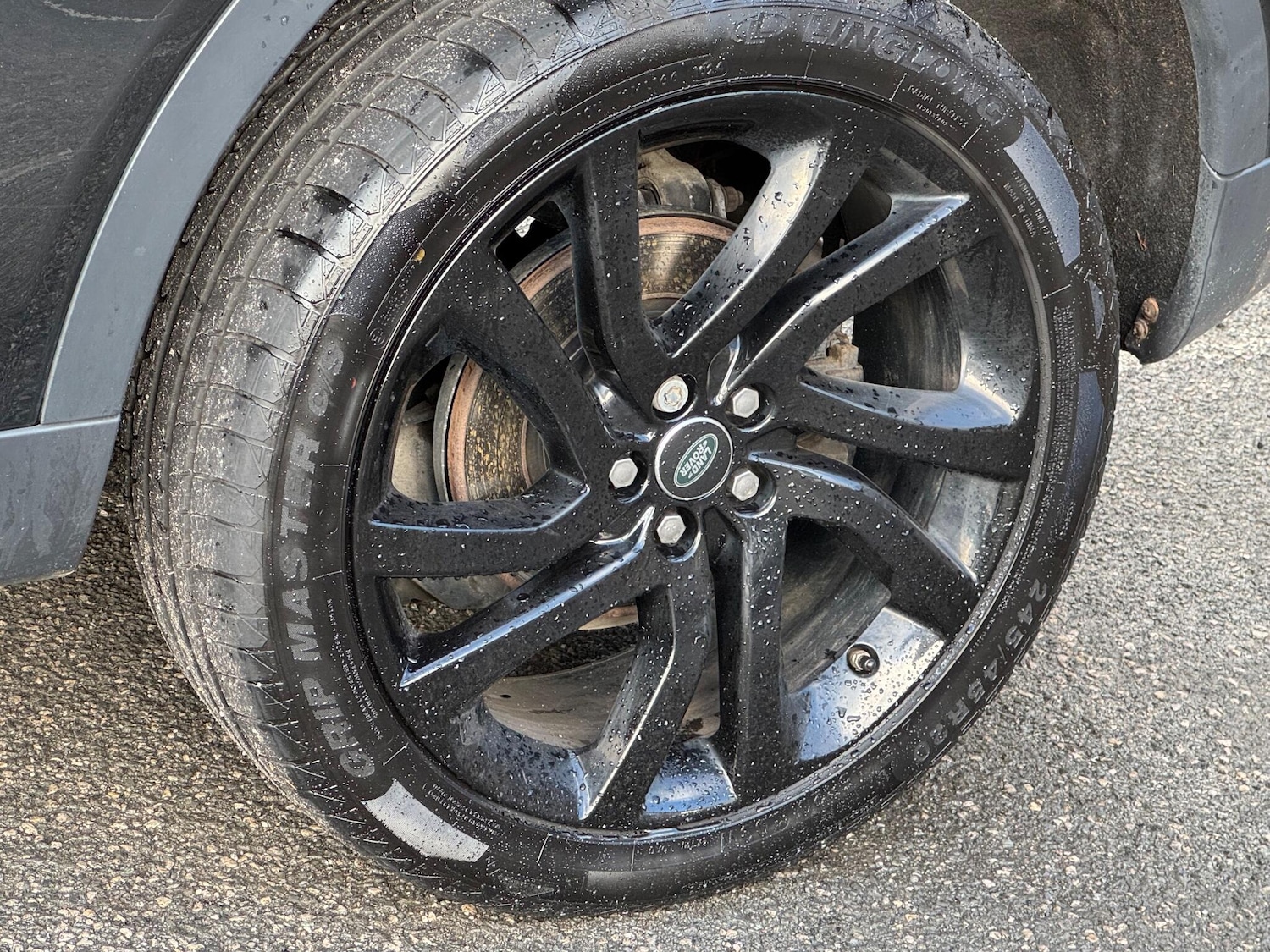 Used Land Rover Discovery Sport 2017 for sale - 76336921: Photo 25