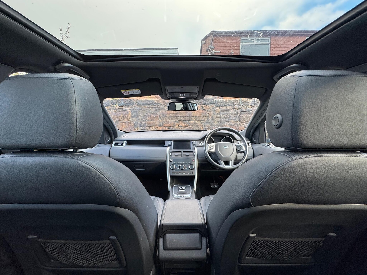 Used Land Rover Discovery Sport 2017 for sale - 76336921: Photo 36