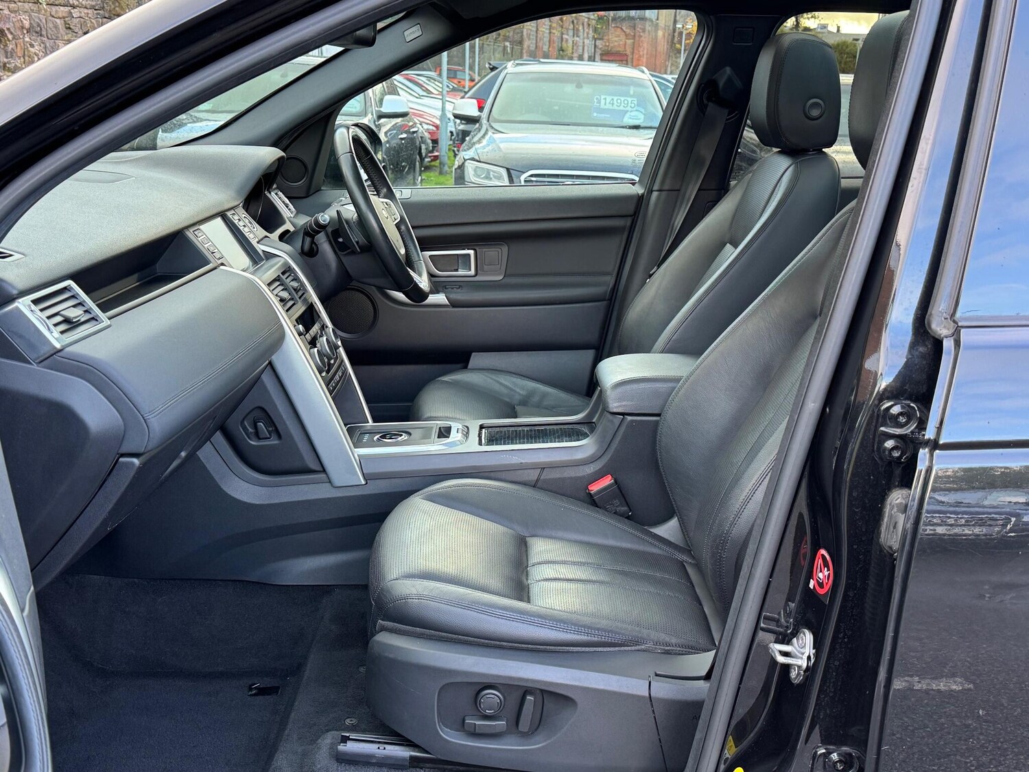 Used Land Rover Discovery Sport 2017 for sale - 76336921: Photo 41